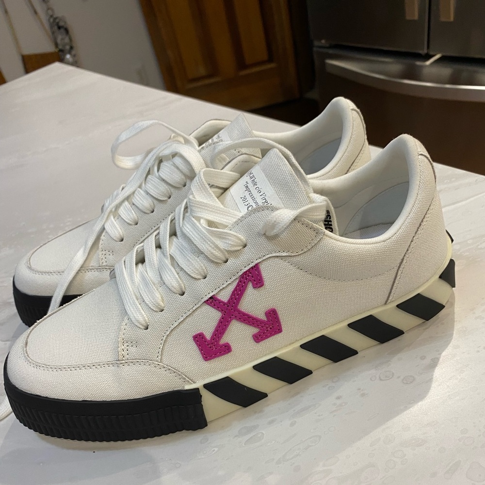 Offwhite shoes